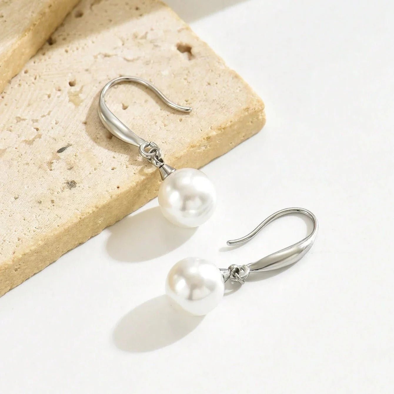 Clémence Pearl Earrings - Lelice Jewelry