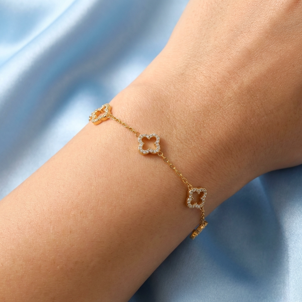Chloé Clover Bracelet