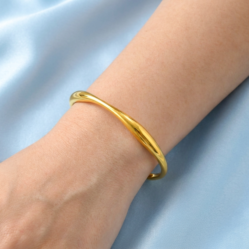 Sahara Wave Bangle