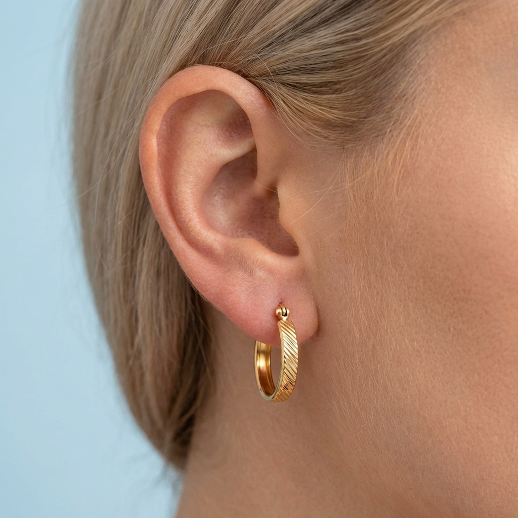 Sarah Minimal Hoops