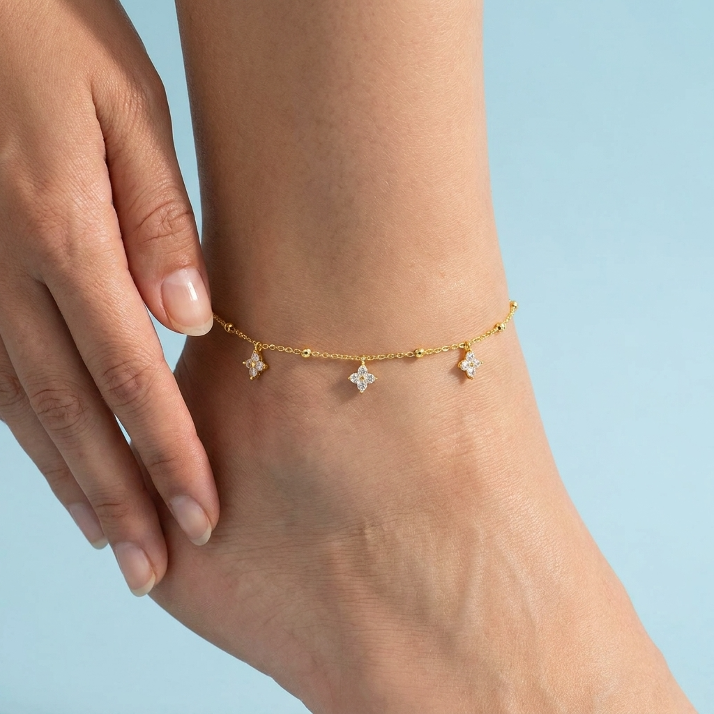 Gold Clover Charm Anklet