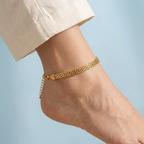 Alina Minimal Chain Anklet