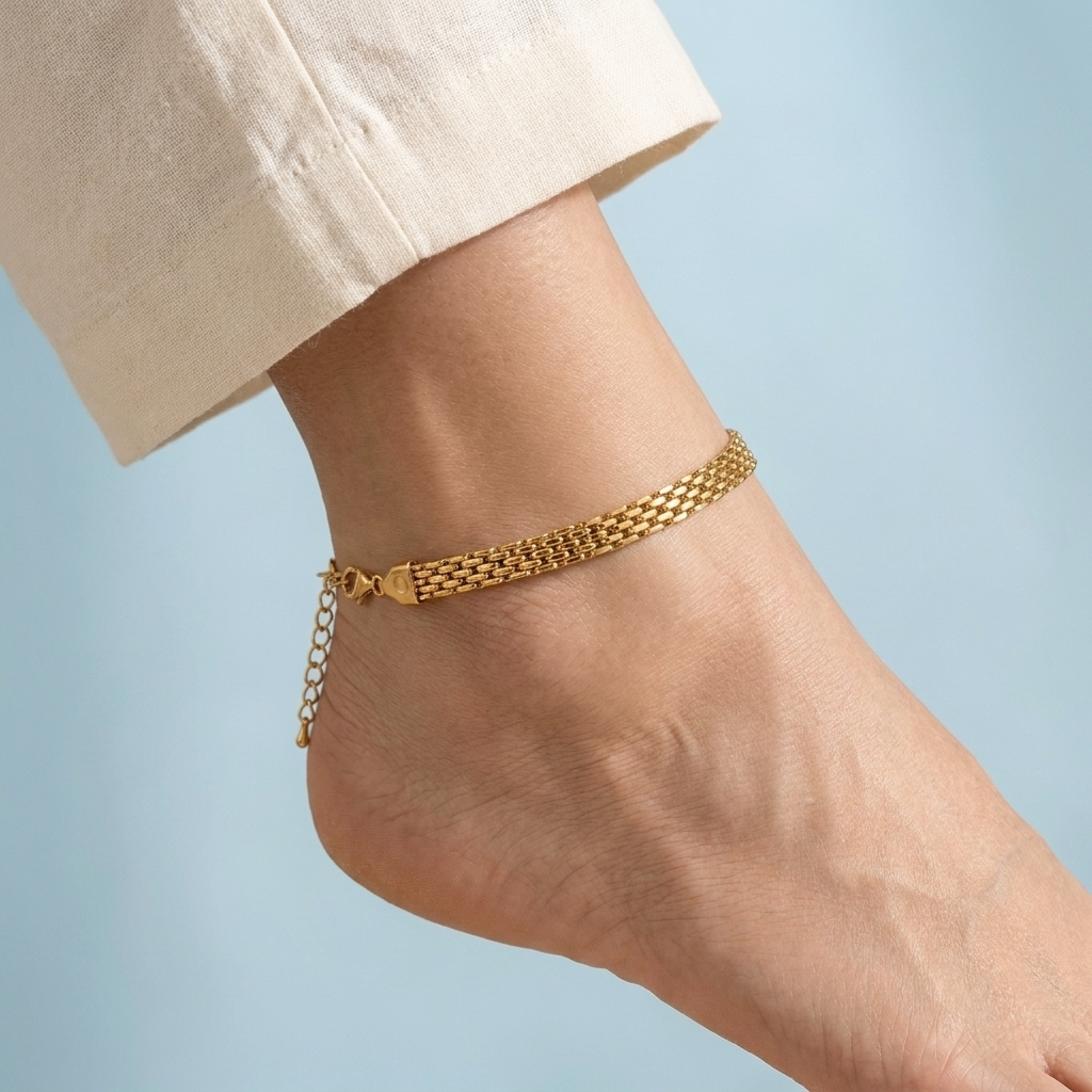 Alina Minimal Chain Anklet