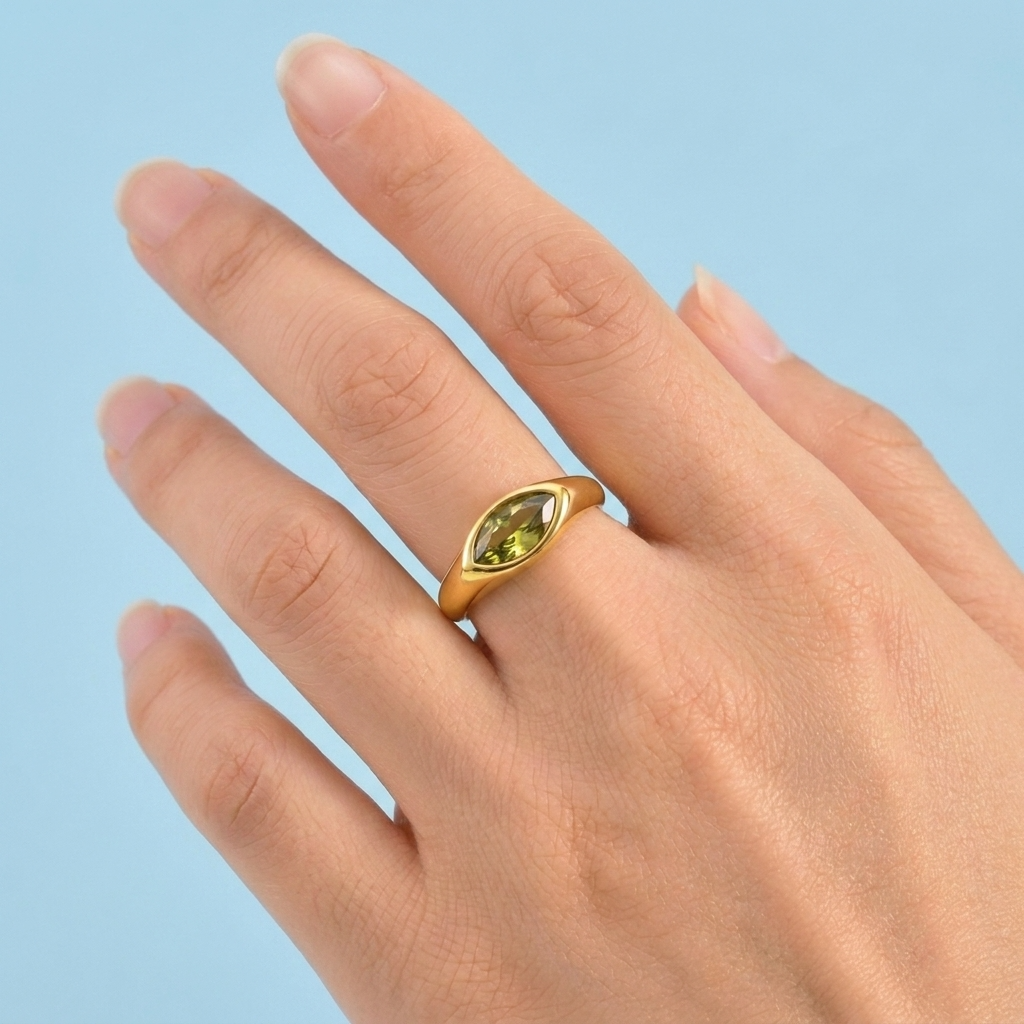 Iris Gold Ring
