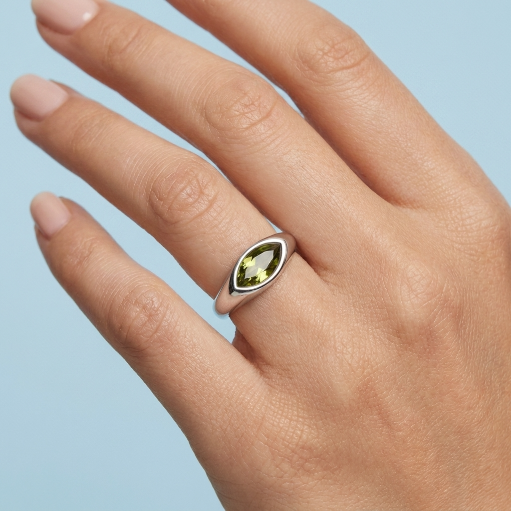 Iris Silver Ring