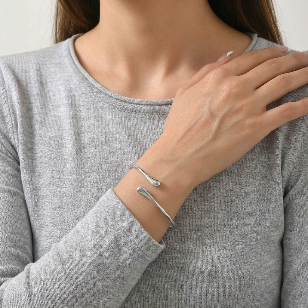 Sloane Silver Cuff