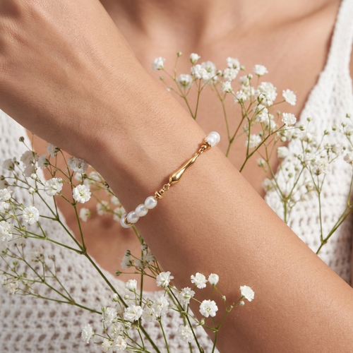 Ana Pearl Bracelet