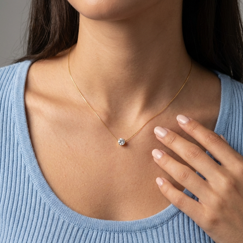 Beatrice Circle Necklace
