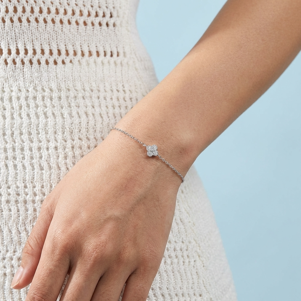 Louise Clover Bracelet