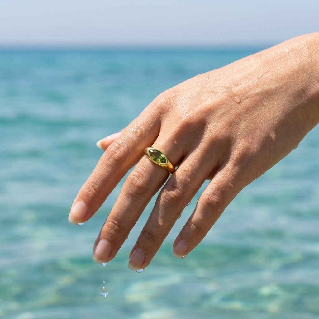 Iris Gold Ring