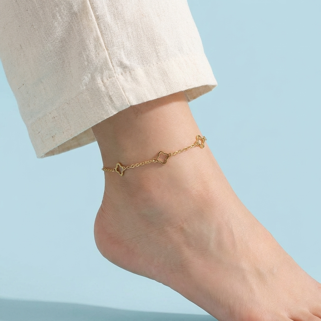 Félicie Clover Anklet