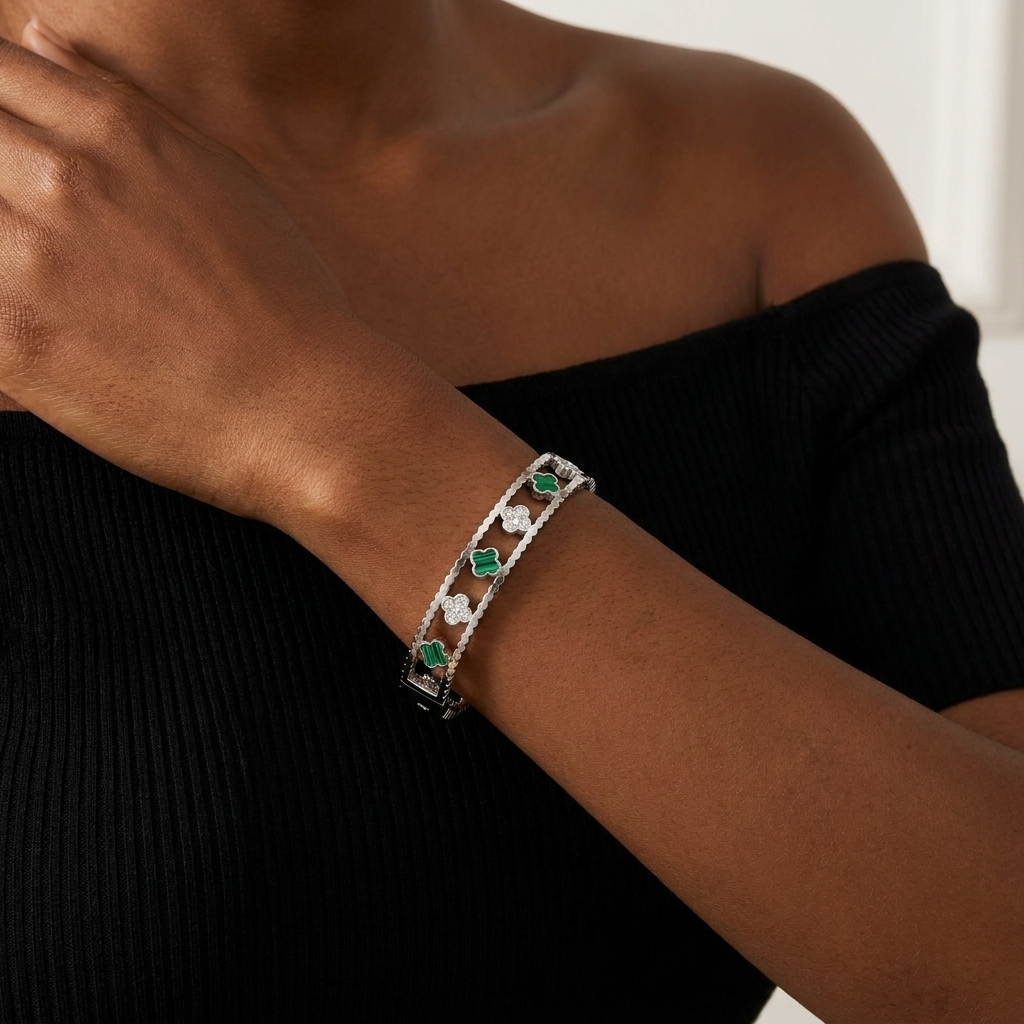 Dublin Quatrefoil Silver Bangle