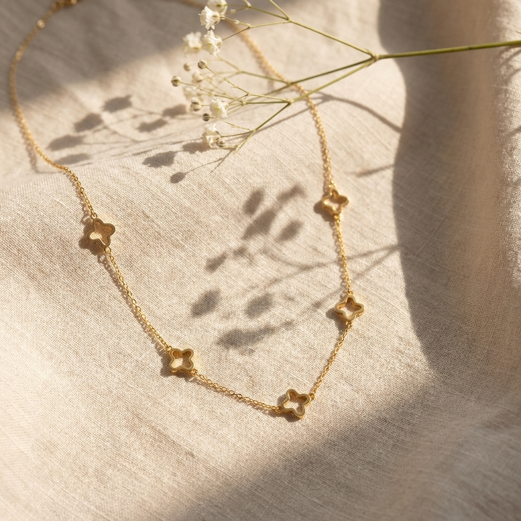 Daphne Clover Necklace