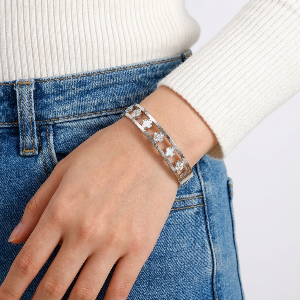 Miya Silver Clover Bangle