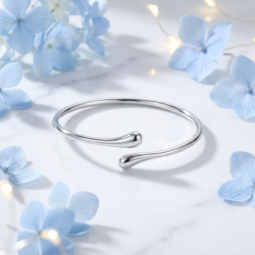 Sloane Silver Cuff