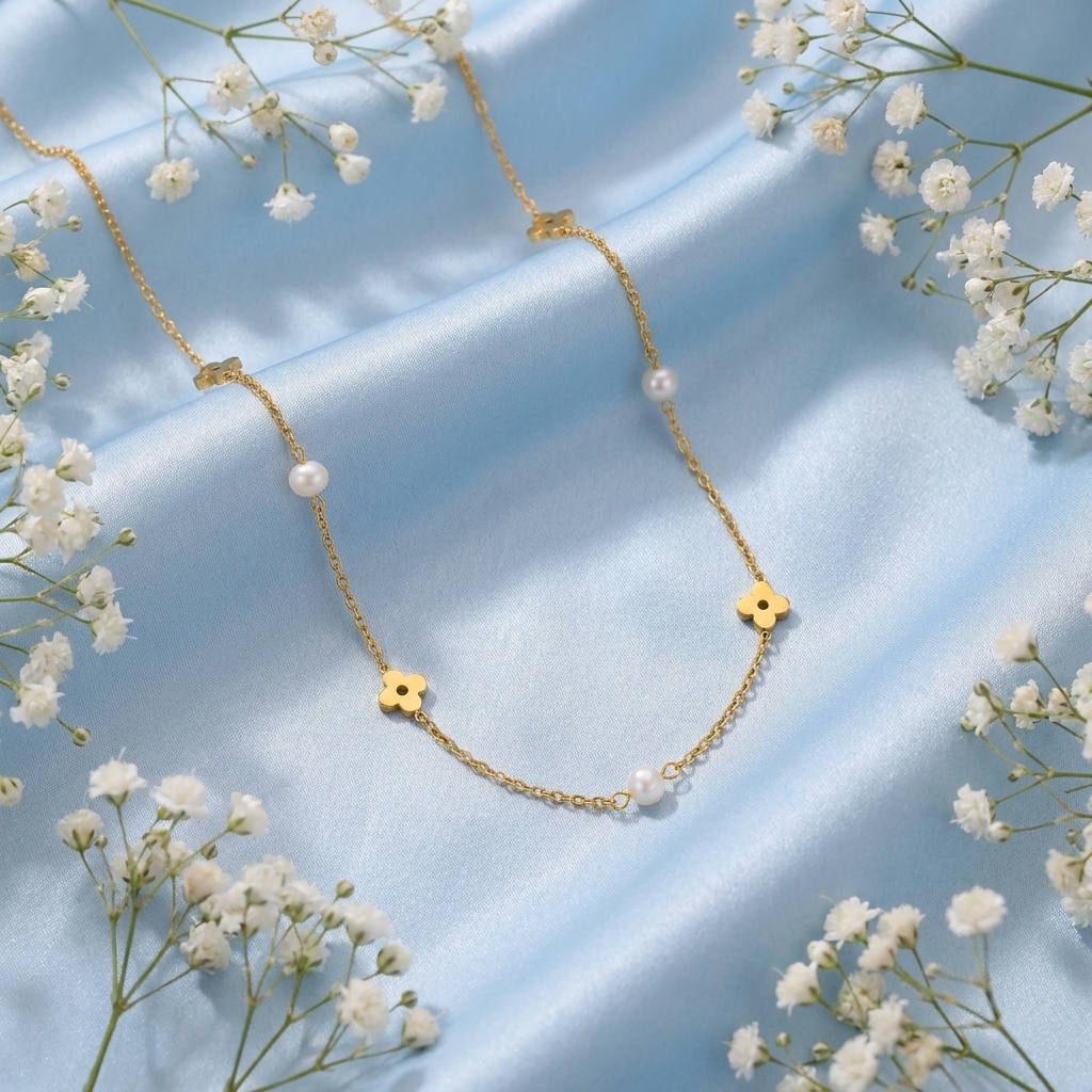 Fleur & Pearl Dainty Necklace