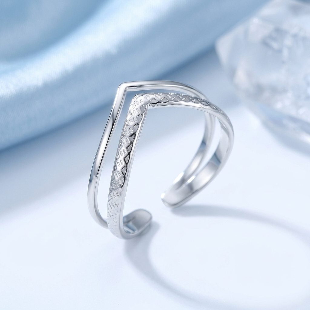 Vera Silver Chevron Braided Statement Ring