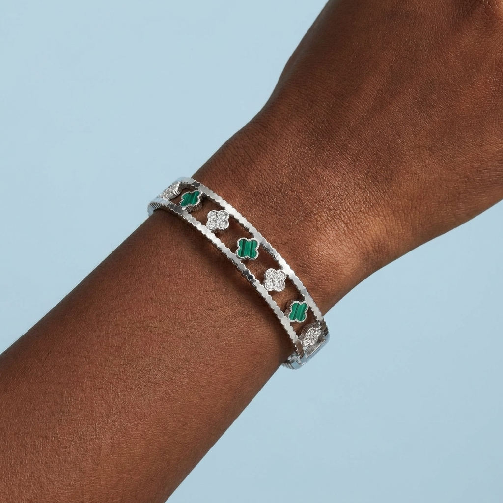 Dublin Quatrefoil Silver Bangle