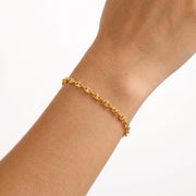 Close-up of the Lelice Heritage Mariner Bracelet in gold on the wrist
