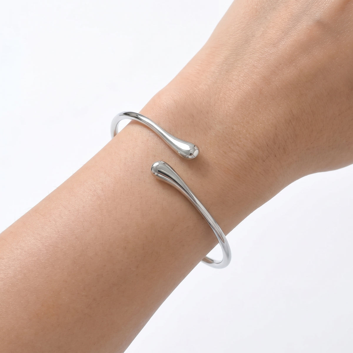 Close-up of the Lelice Sloane Silver Cuff on the wrist