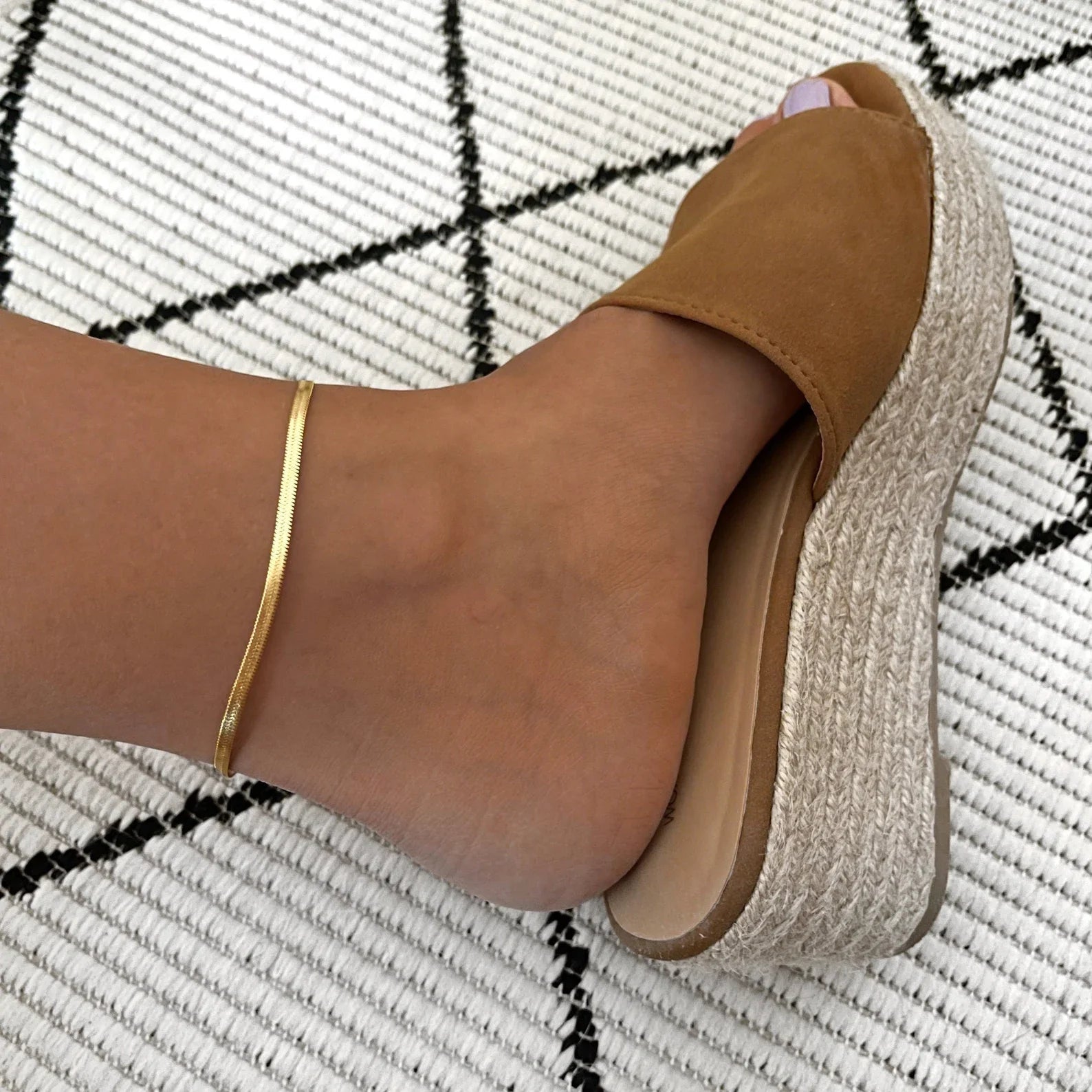 Mila Herringbone Anklet - Lelice Jewelry