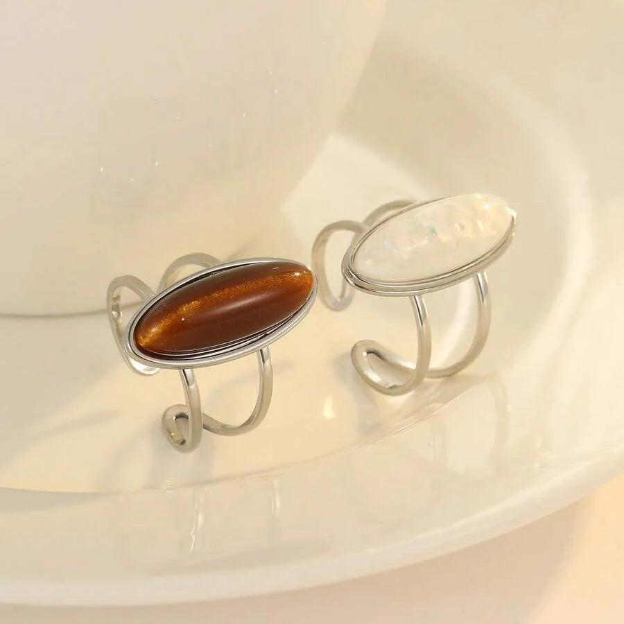 Oriane Oval Stone Ring Set